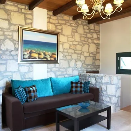Petra Nova Villas Mochlos Room photo